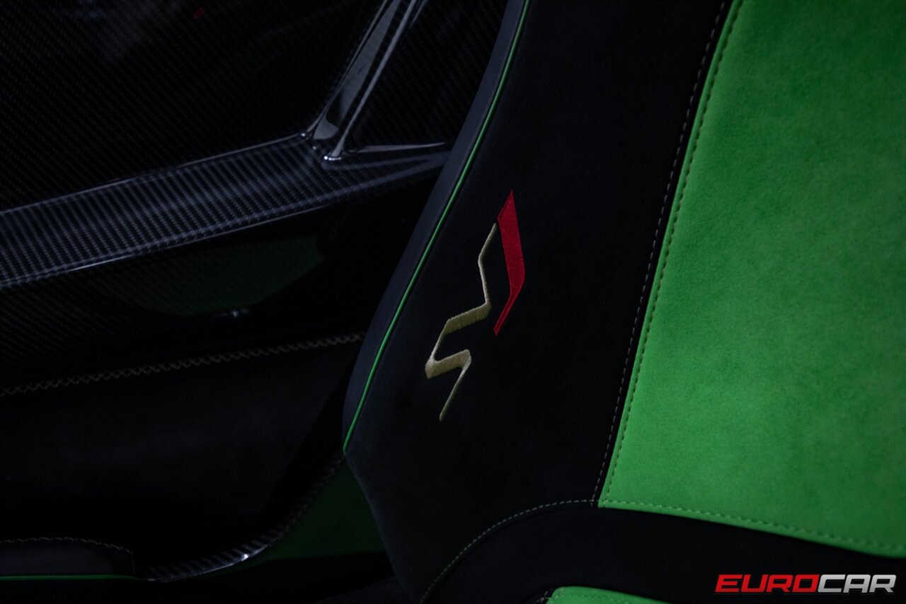 2019 Lamborghini Aventador LP 770-4 SVJ, 16/19