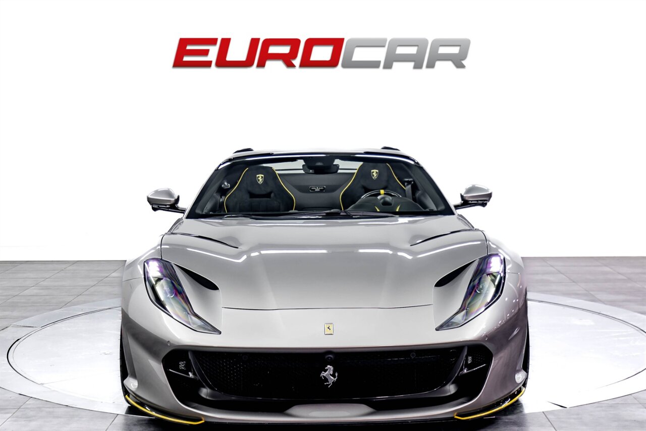 2022 Ferrari 812 GTS TAILOR MADE, 9/20