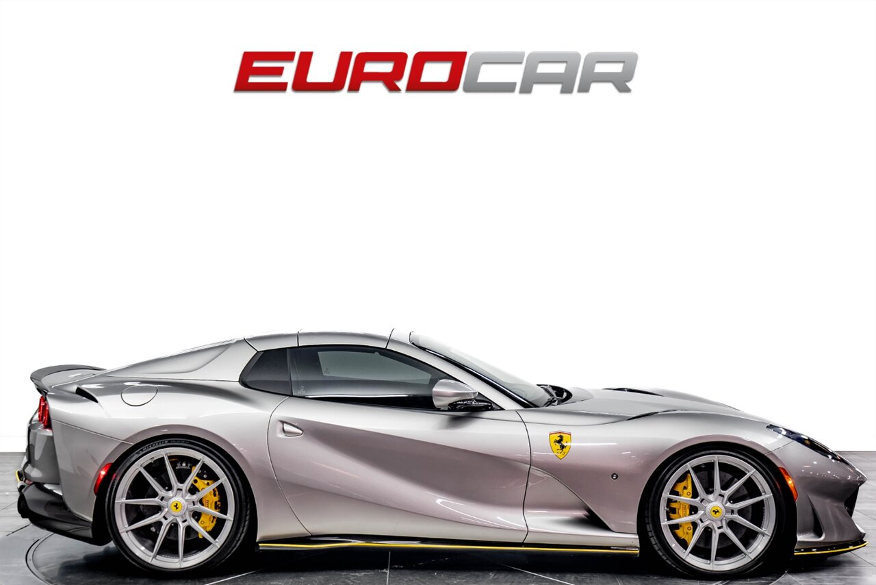2022 Ferrari 812 GTS TAILOR MADE, 15/20