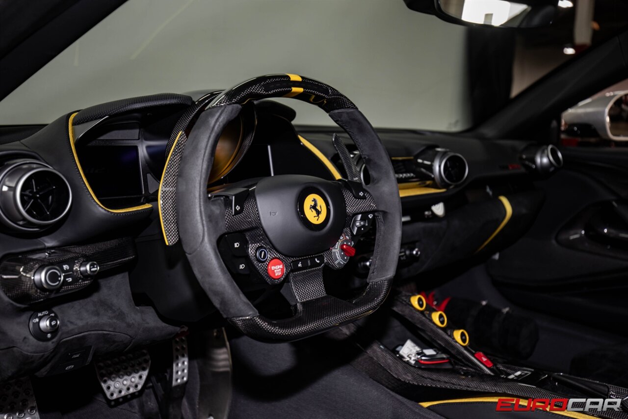 2022 Ferrari 812 GTS TAILOR MADE, 18/20