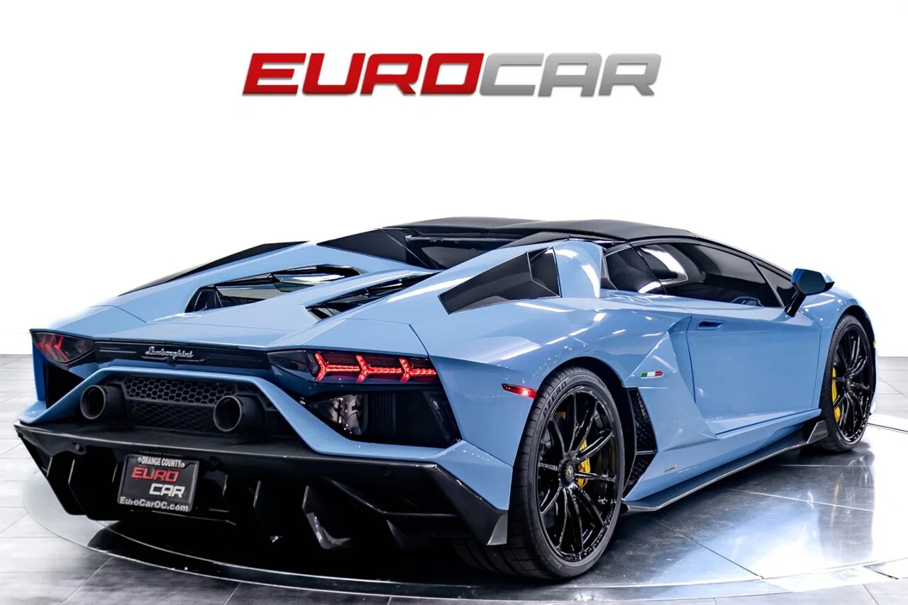 2022 Lamborghini Aventador LP 780-4 Ultimae for sale, exterior, Blu Cepheus Ad Personam