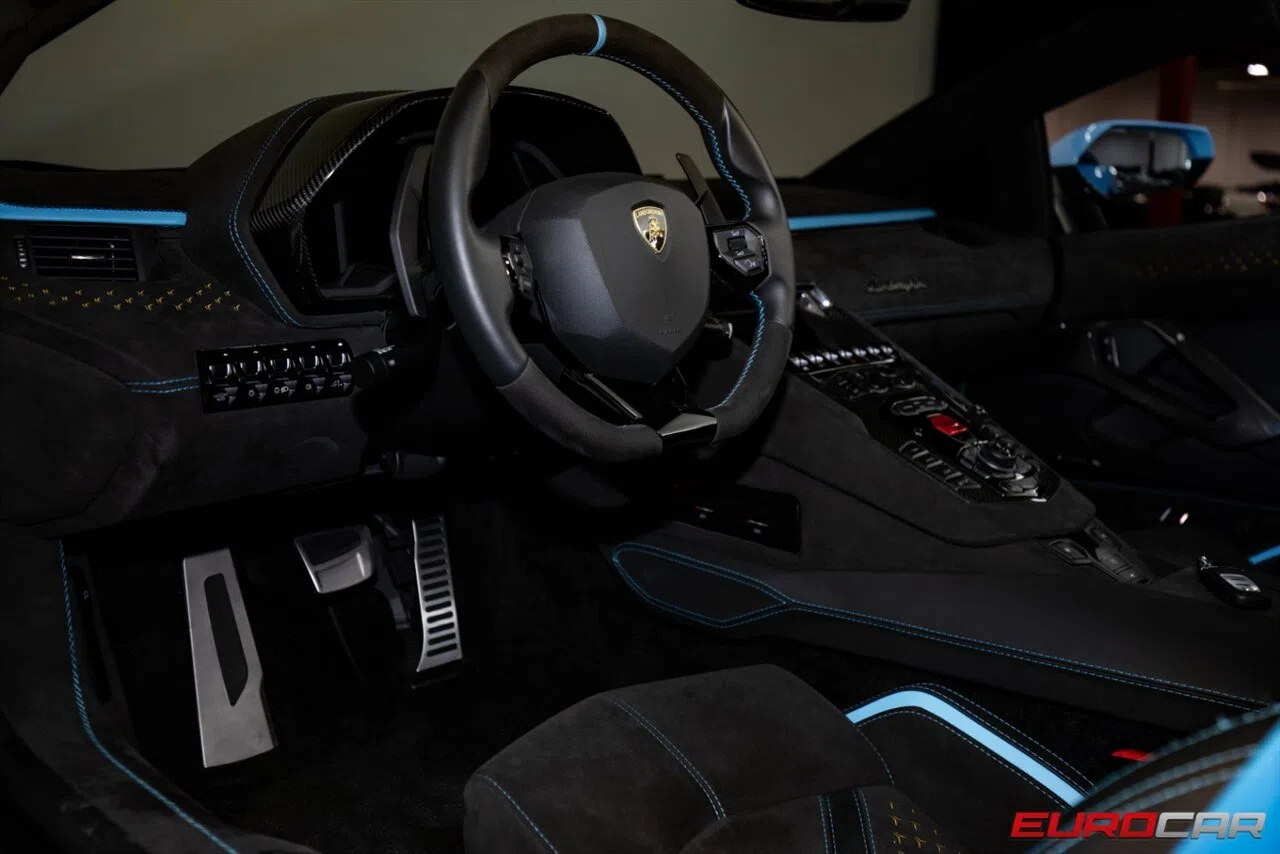 2022 Lamborghini Aventador LP 780-4 Ultimae interior, Nero Cosmus with Blu Cepheus