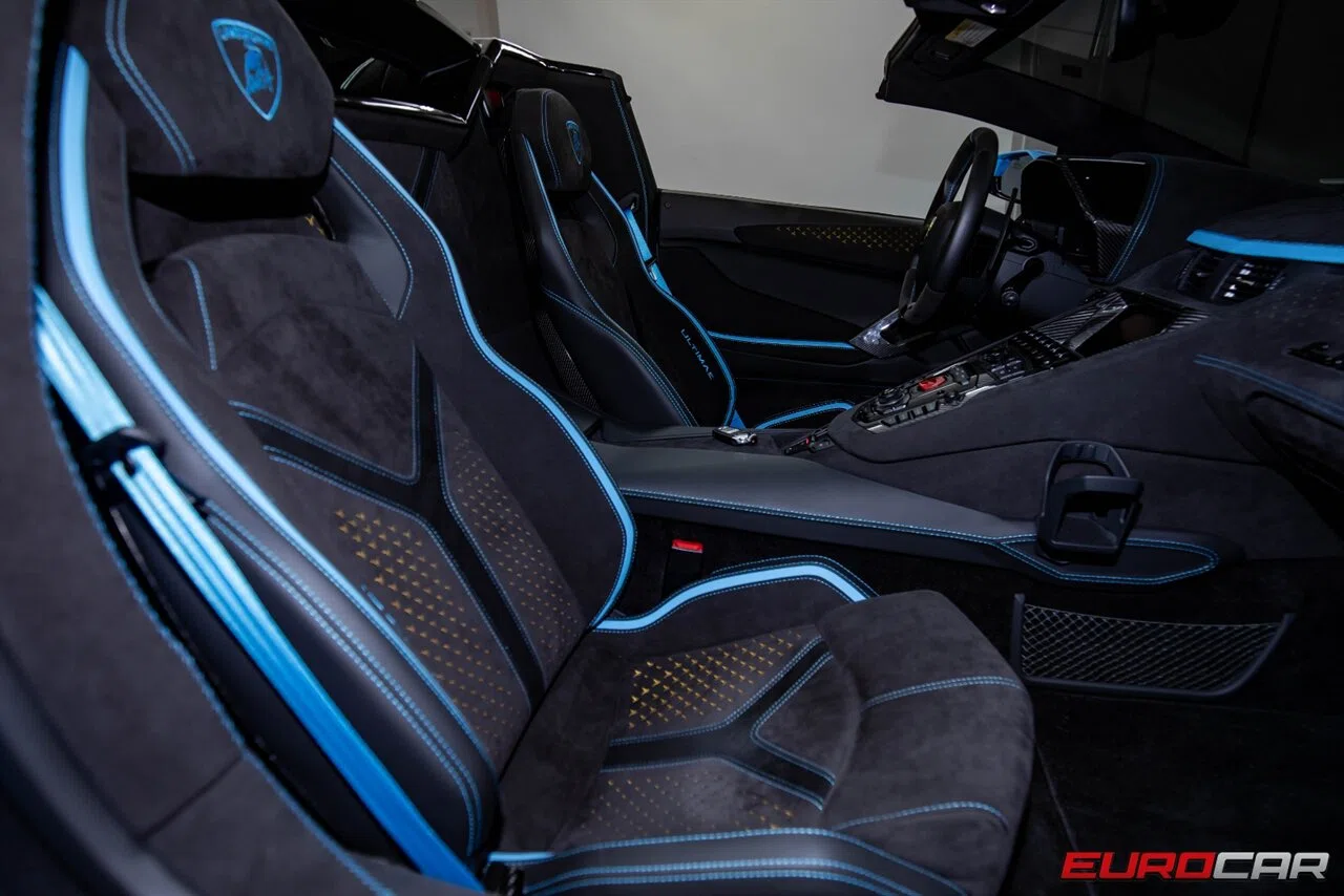 2022 Lamborghini Aventador LP 780-4 Ultimae interior, seats, Nero Cosmus with Blu Cepheus