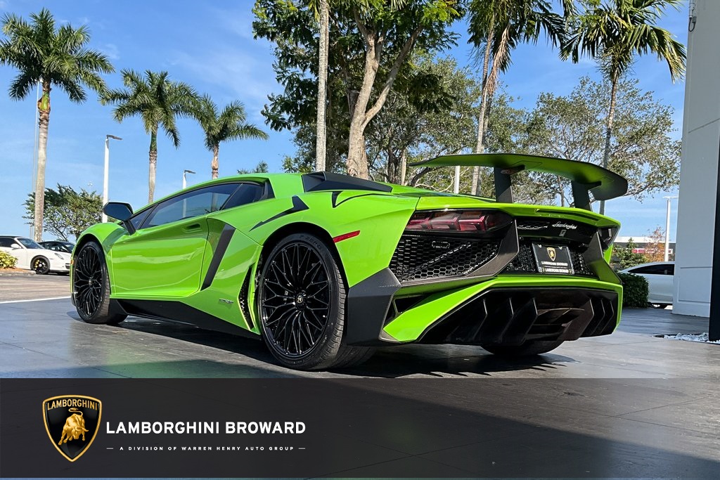 2016 Lamborghini Aventador LP750-4 SuperVeloce Coupé, 12/20