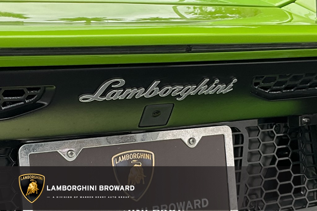 2016 Lamborghini Aventador LP750-4 SuperVeloce Coupé, 16/20