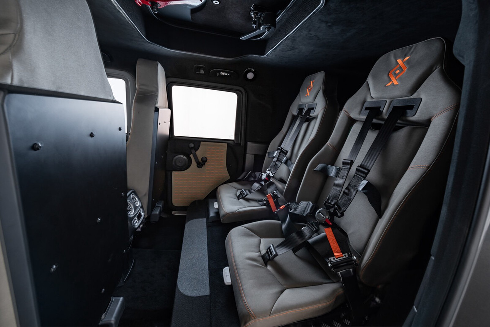2023 BRABUS Invicto Mission VR6 Plus Armored, 6/20