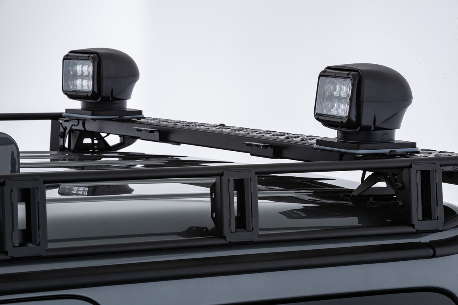2023 BRABUS Invicto Mission VR6 Plus Armored, 19/20