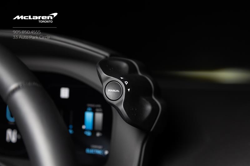 2023 McLaren Artura, 16/18