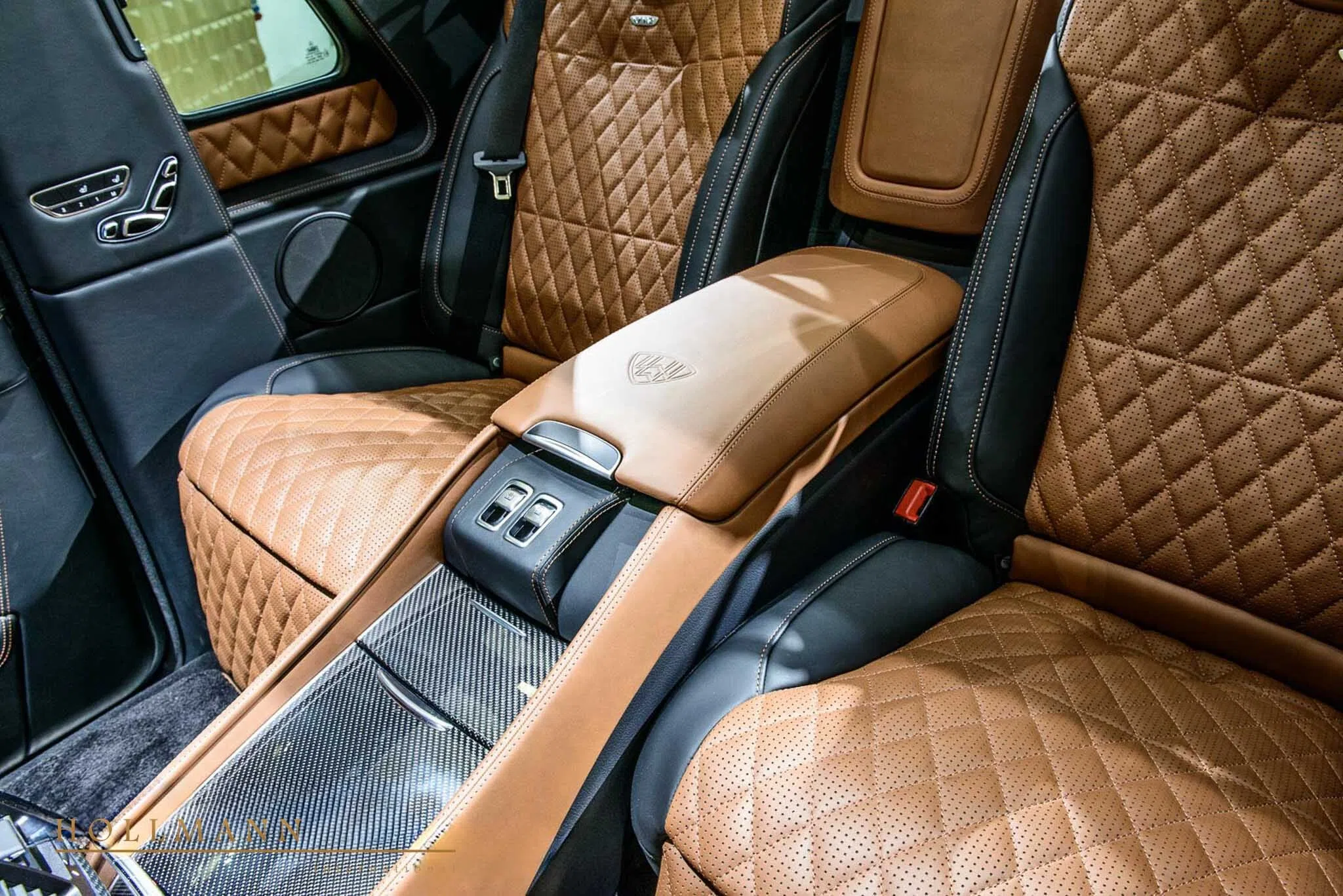 2024 Mercedes-Maybach G 650 Landaulet interior, seats