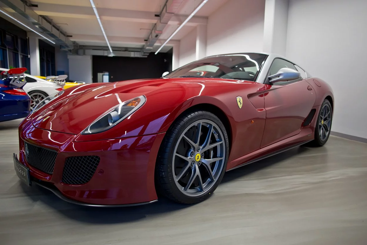 2011 Ferrari 599 GTO, 3/16