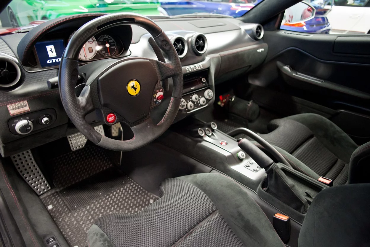 2011 Ferrari 599 GTO, 16/16