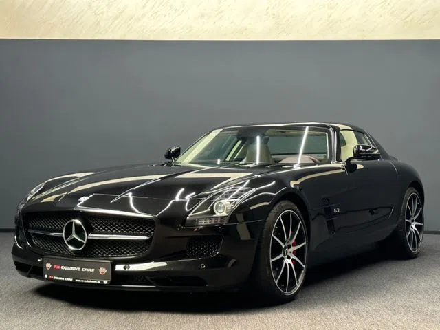 2013 Mercedes-Benz SLS AMG GT for sale, front three-quarter view