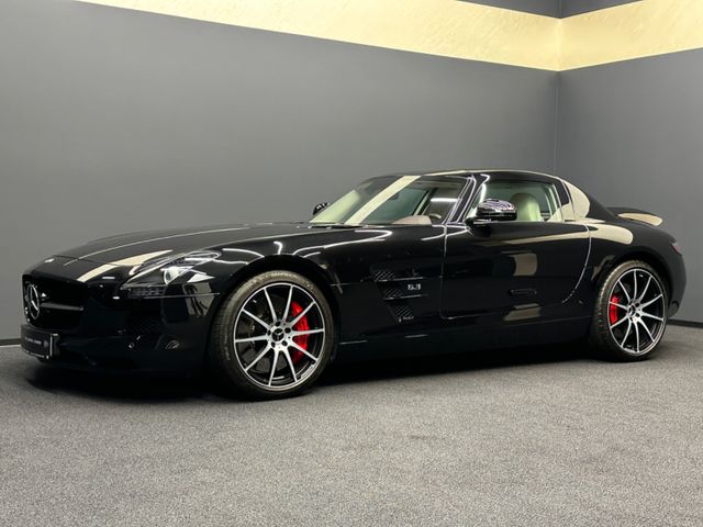 2013 Mercedes-Benz SLS AMG GT, 4/18