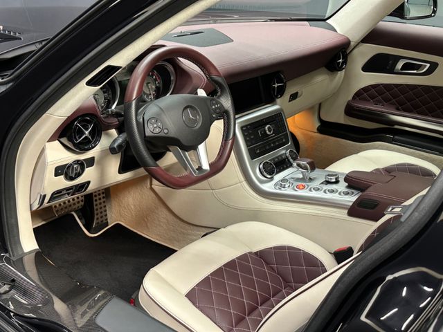 2013 Mercedes-Benz SLS AMG GT, 14/18