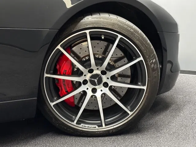 2013 Mercedes-Benz SLS AMG GT wheel