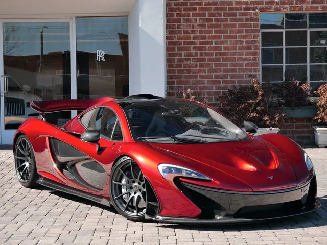 2014 McLaren P1