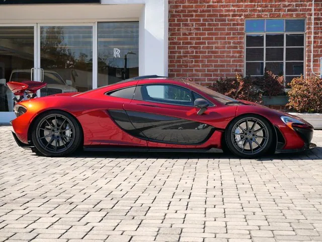 2014 McLaren P1, 3/20