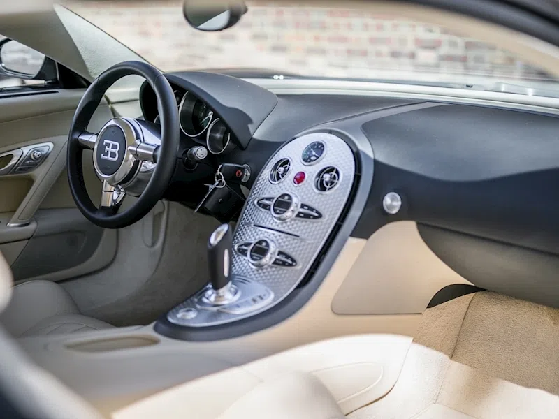 2007 Bugatti Veyron 16.4 interior, dashboard, Cream Leather