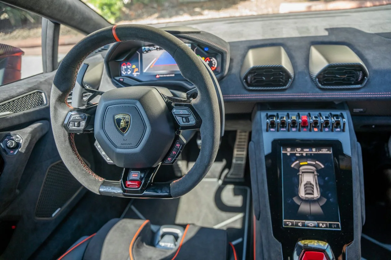 2023 Lamborghini Huracán Sterrato, 7/20