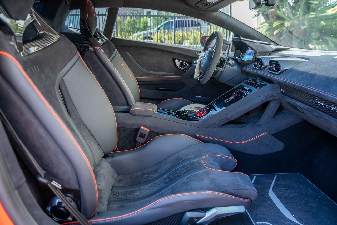 2023 Lamborghini Huracán Sterrato, 8/20