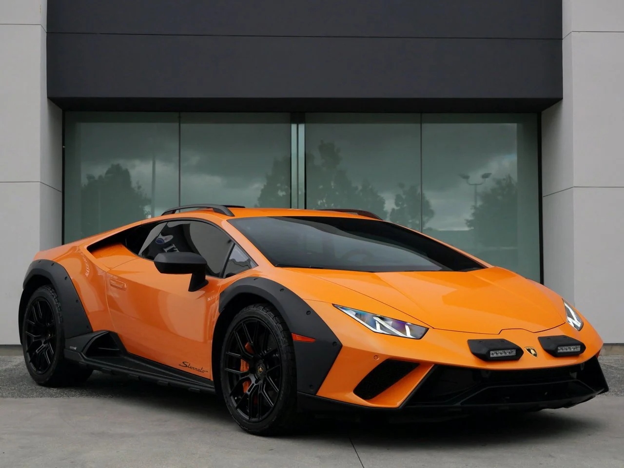 2023 Lamborghini Huracán Sterrato