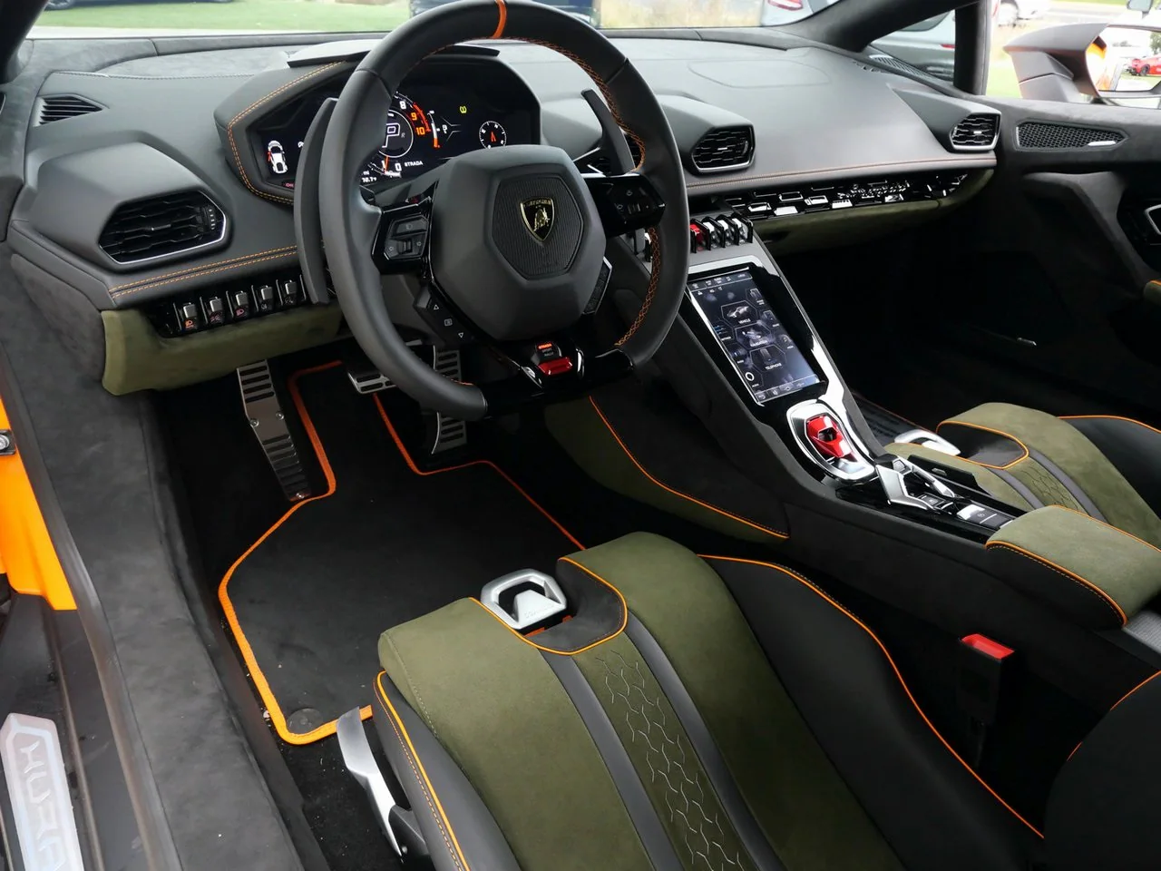 2023 Lamborghini Huracán Sterrato, 7/20