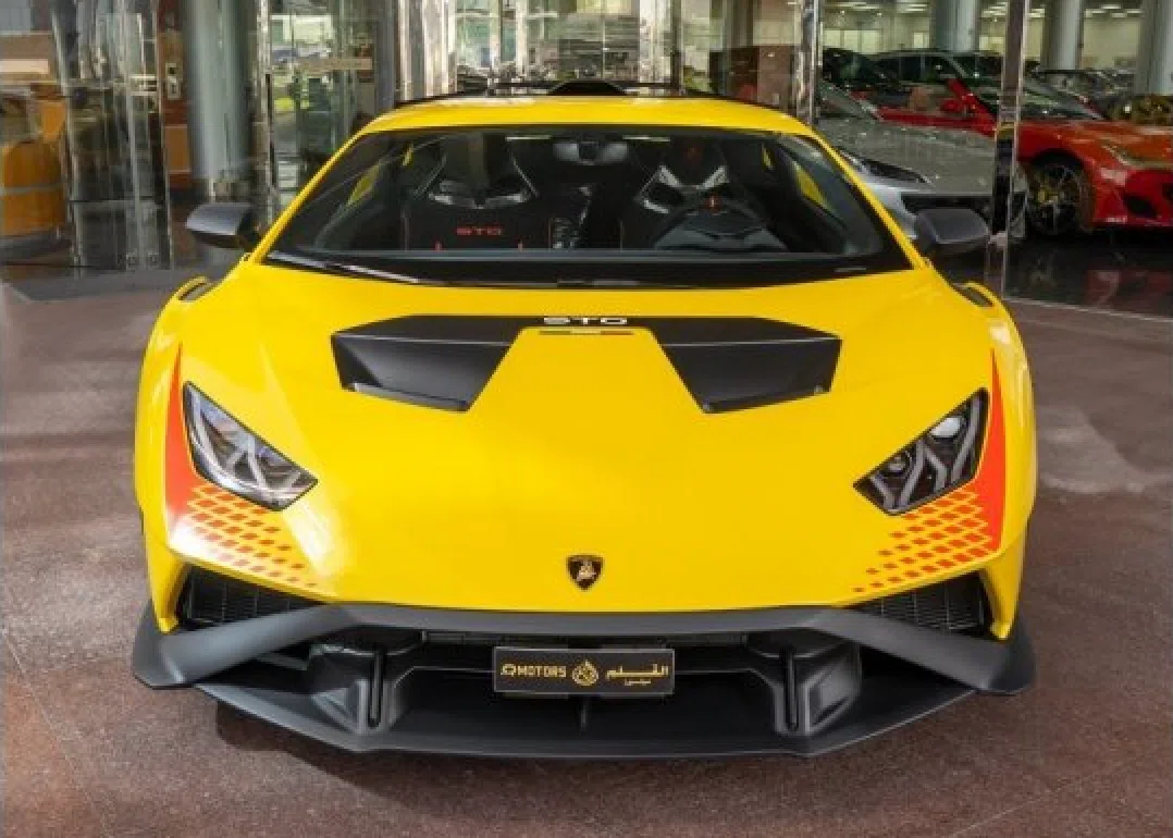 2022 Lamborghini Huracán STO