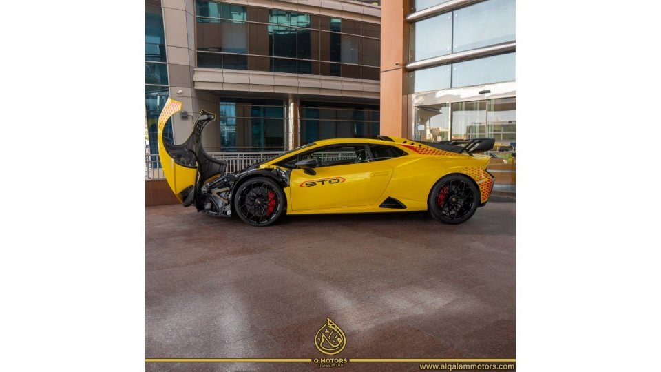 2022 Lamborghini Huracán STO, 3/14