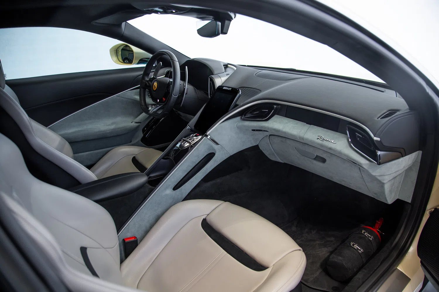 2022 Ferrari Roma Tailor Made interior, Ivory Leather
