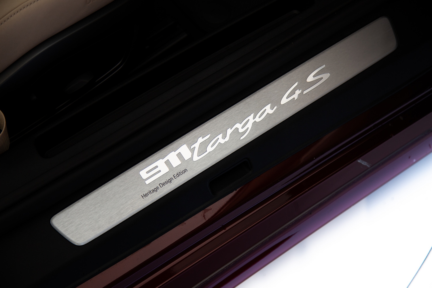 2021 Porsche 911 Targa 4S Heritage Design Edition, 12/18