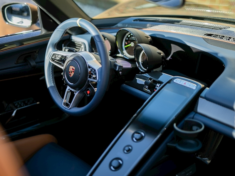 2015 Porsche 918 Spyder Weissach, 16/20
