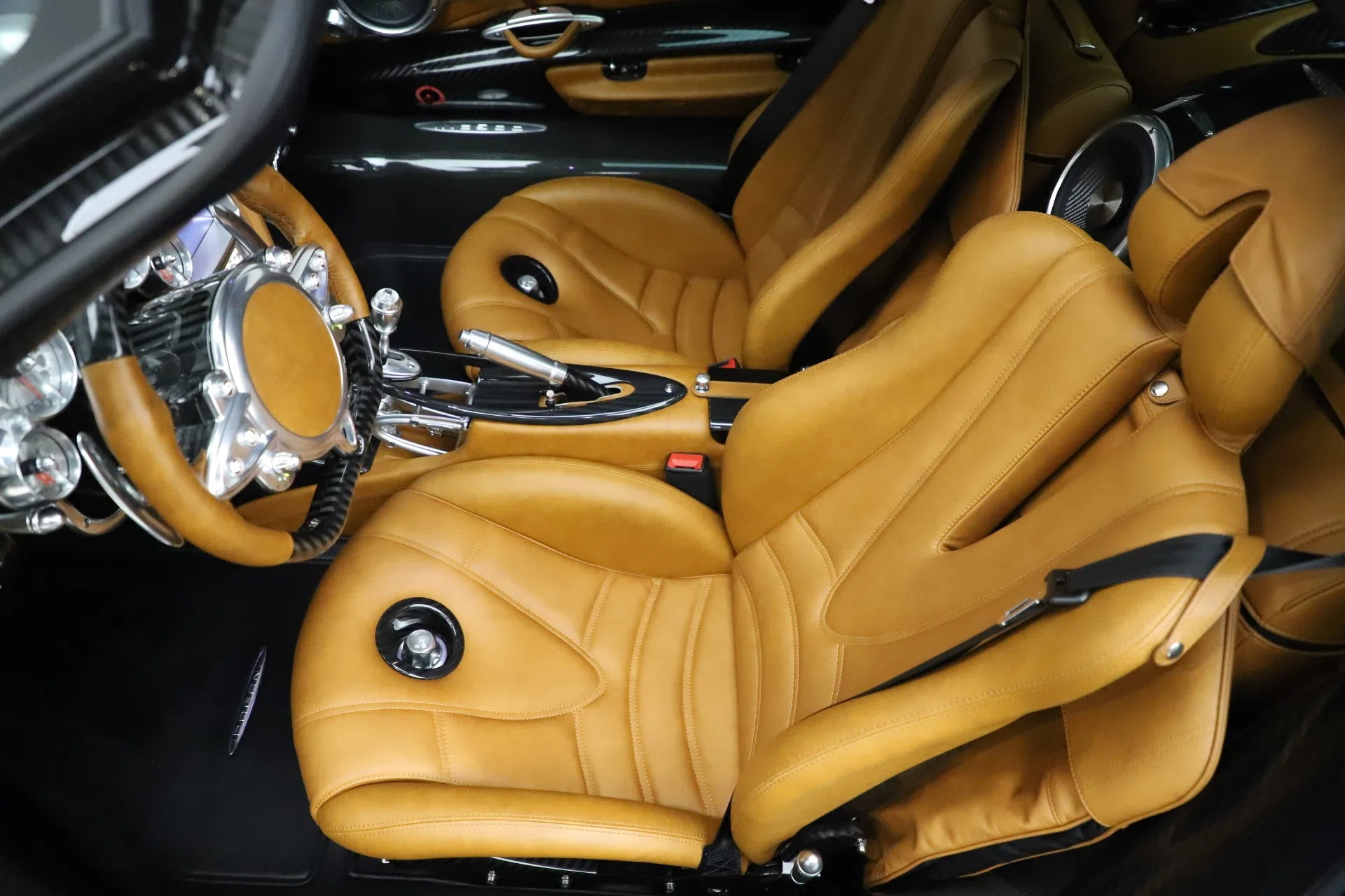 2014 Pagani Huayra Tempesta, 17/20