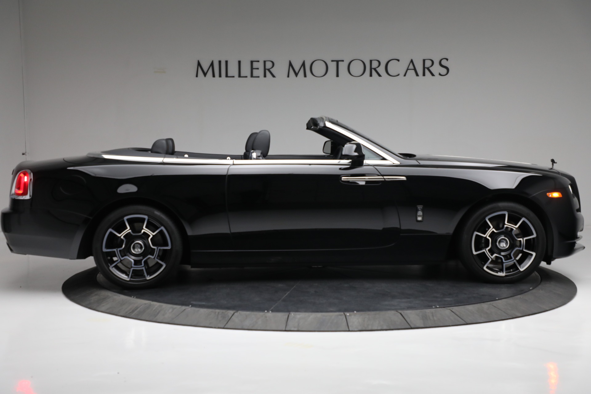 2018 Rolls-Royce Black Badge Dawn, 5/20