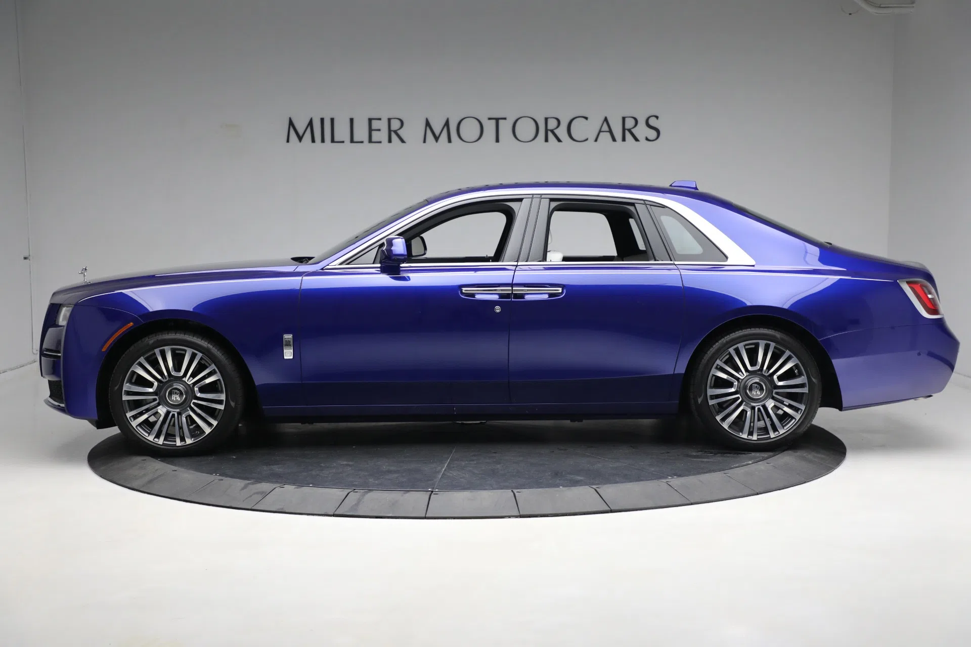 2023 Rolls-Royce Ghost