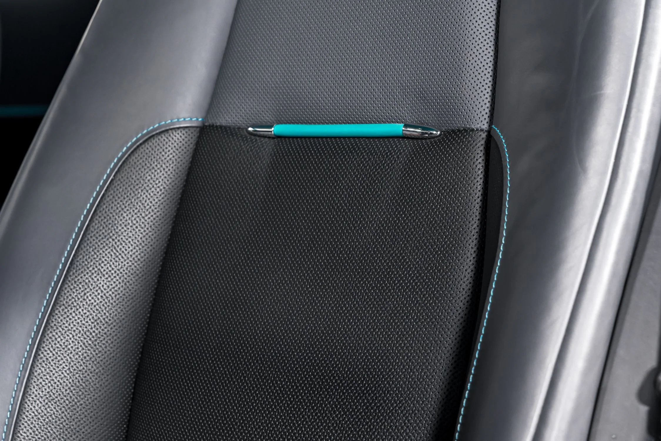 2021 Rolls-Royce Wraith Kryptos Collection, 18/20