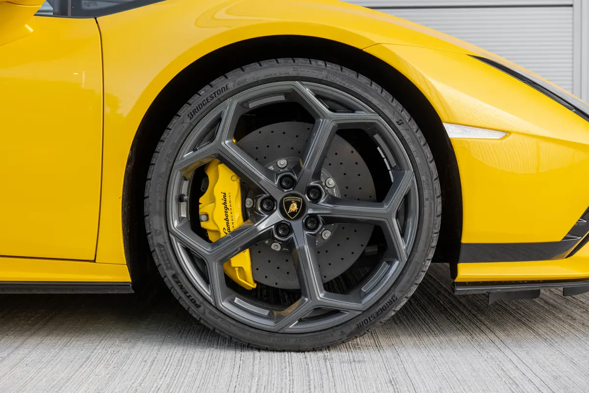 2023 Lamborghini Huracán Tecnica, 9/19