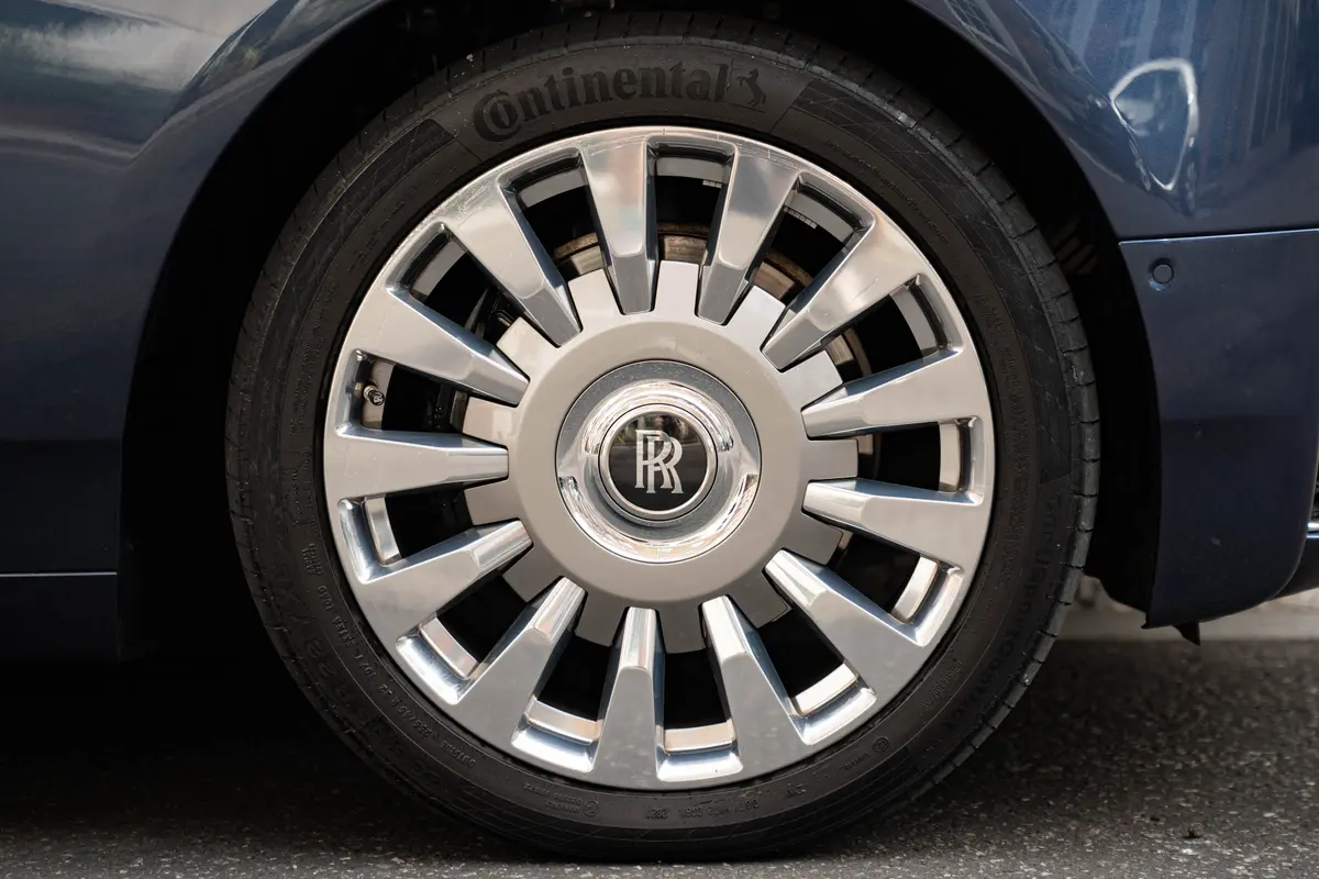 2021 Rolls-Royce Phantom, 10/20
