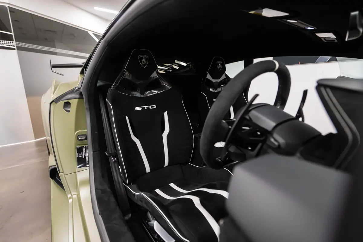 2023 Lamborghini Huracán STO, 12/18