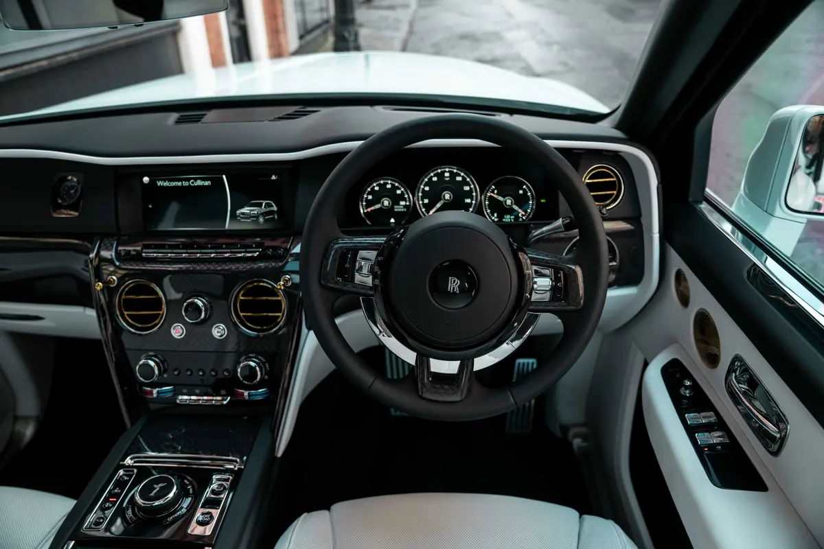 2023 Rolls-Royce Cullinan Black Badge, 11/20