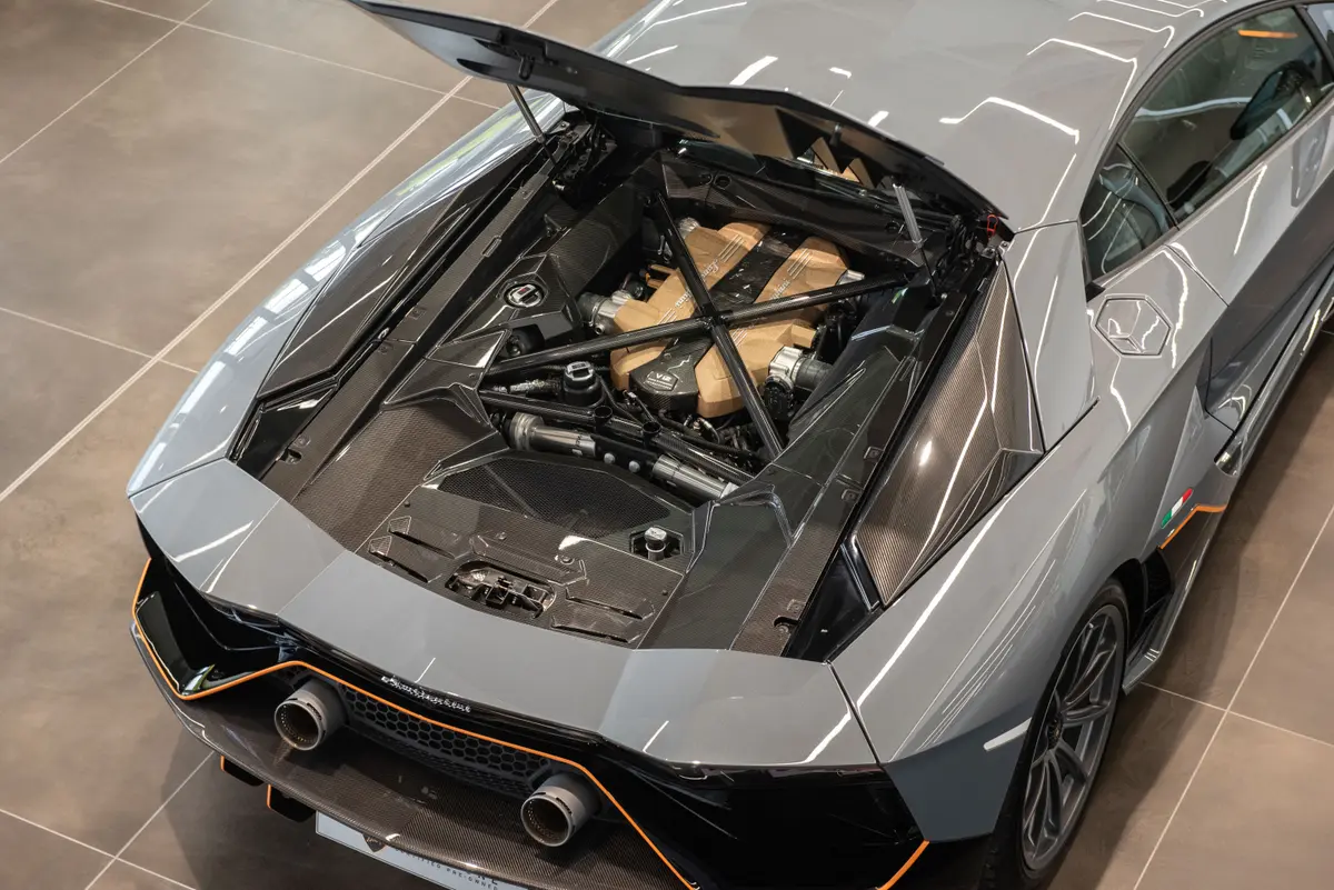 2022 Lamborghini Aventador LP 780-4 Ultimae, 19/20