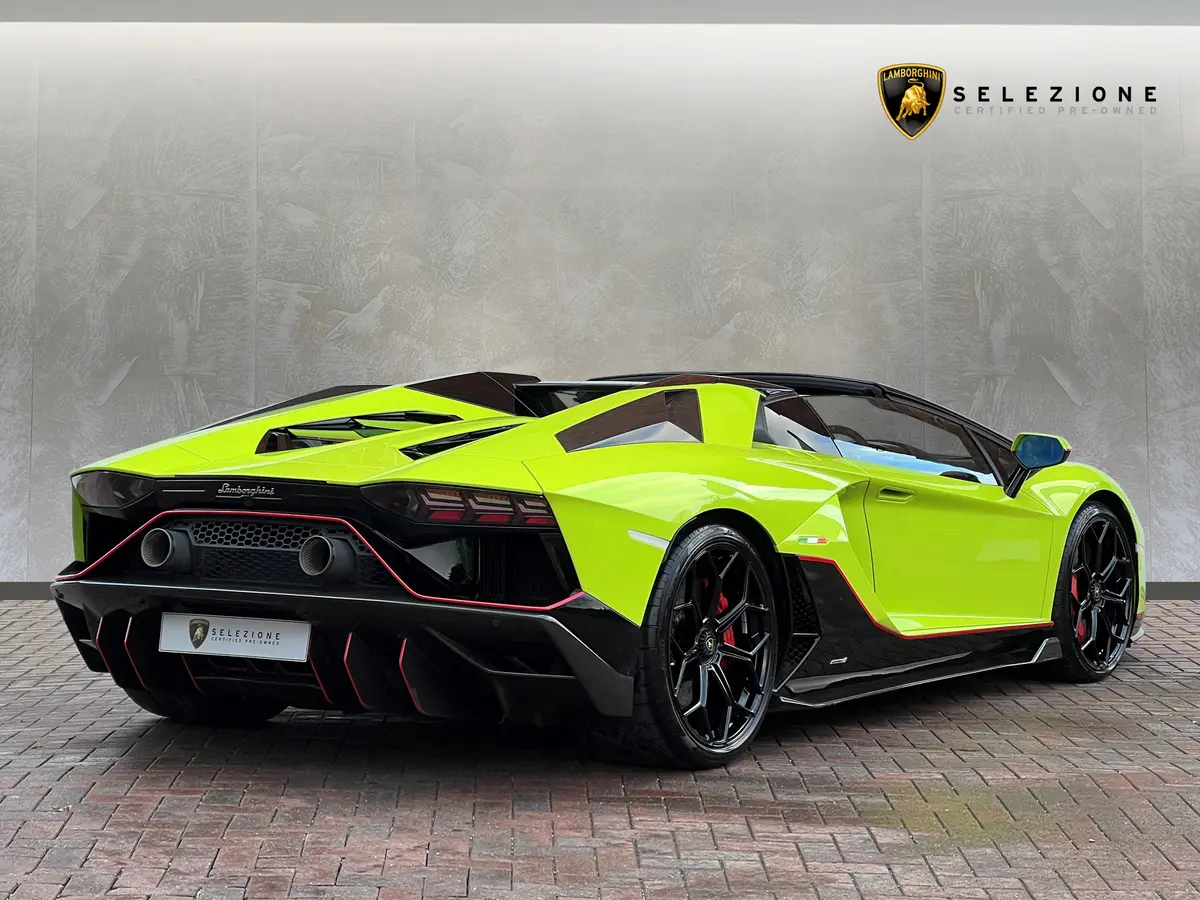 2022 Lamborghini Aventador LP 780-4 Ultimae Roadster, 3/20