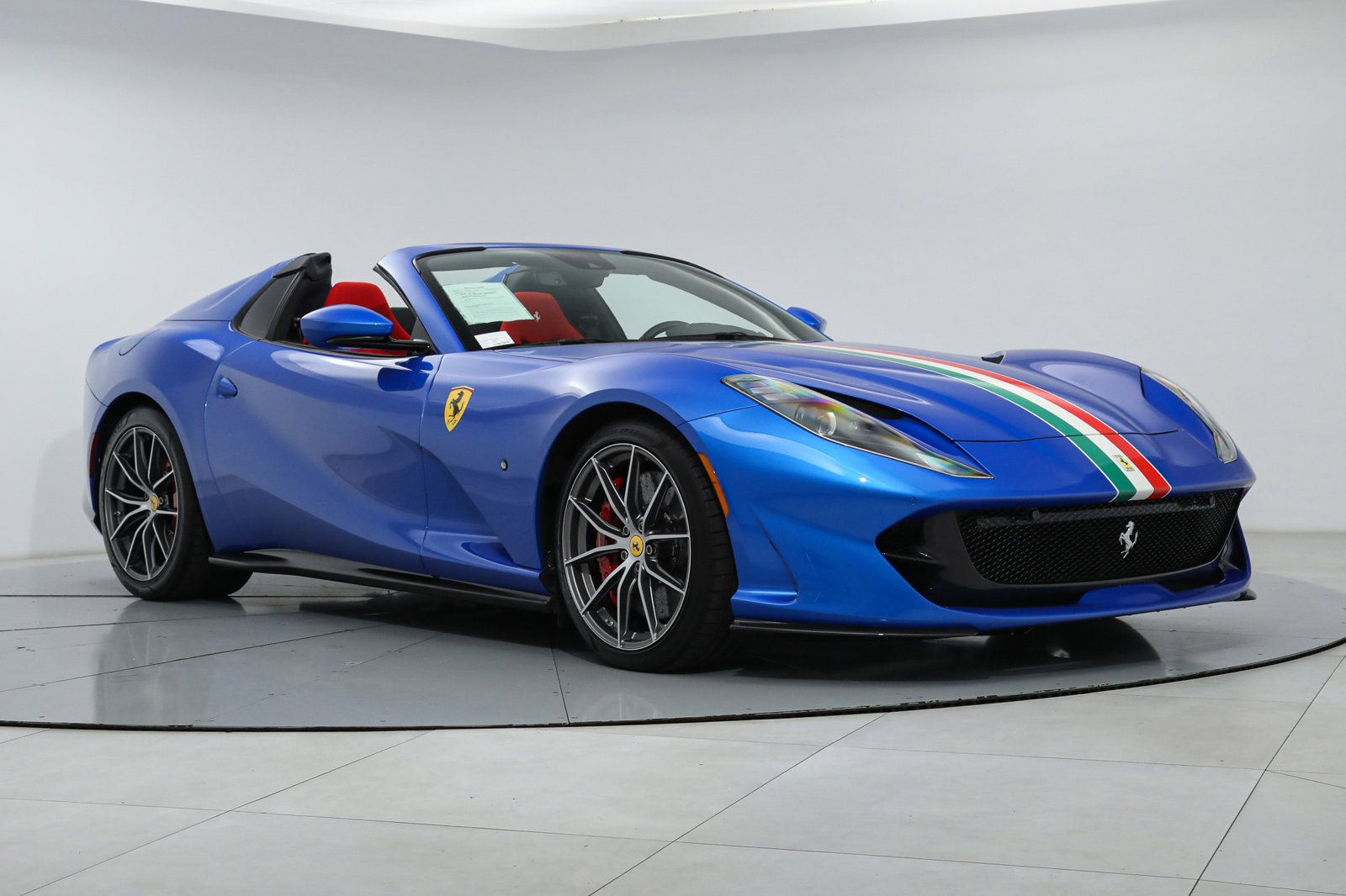 2022 Ferrari 812 GTS, 12/20