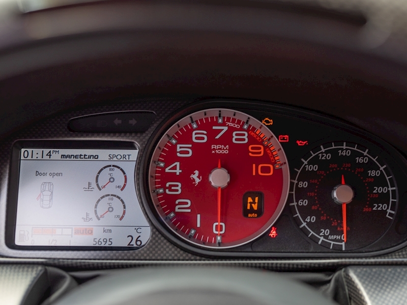 2011 Ferrari 599 GTO LHD, 16/20