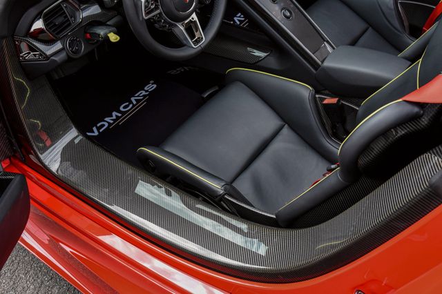 2014 Porsche 918 Spyder Weissach Package, 17/20