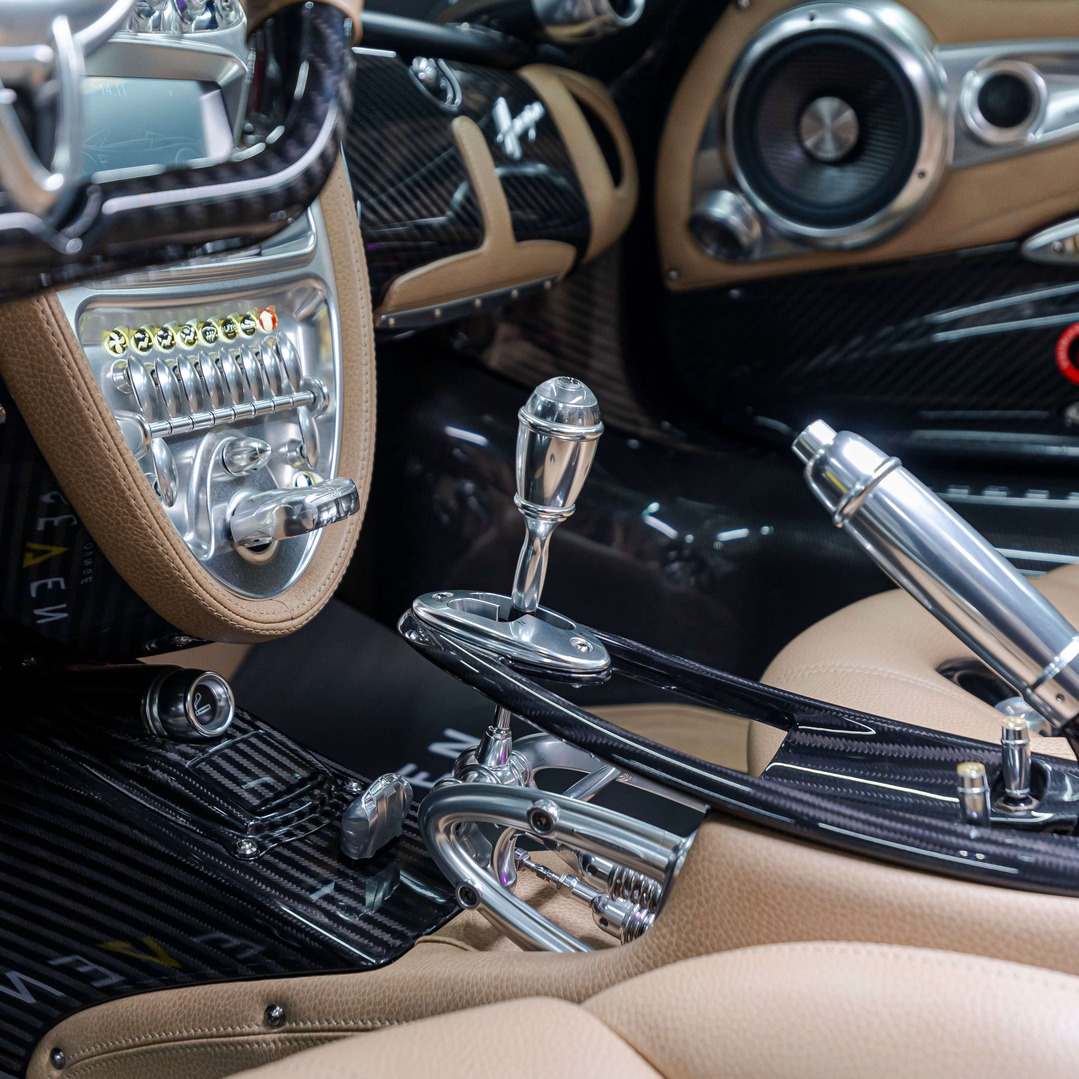 2014 Pagani Huayra, 12/18