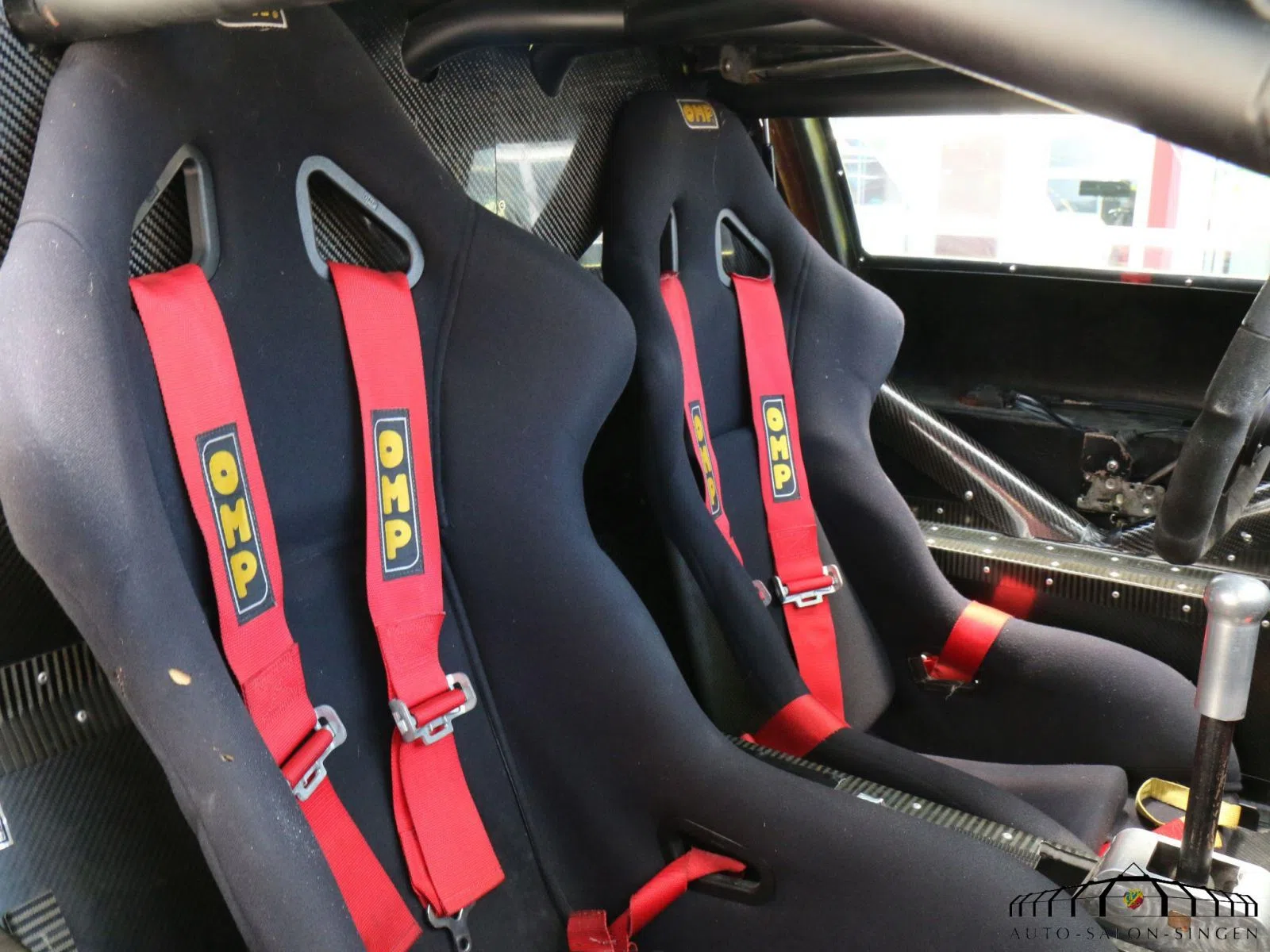 2025 Gumpert Apollo interior, seats