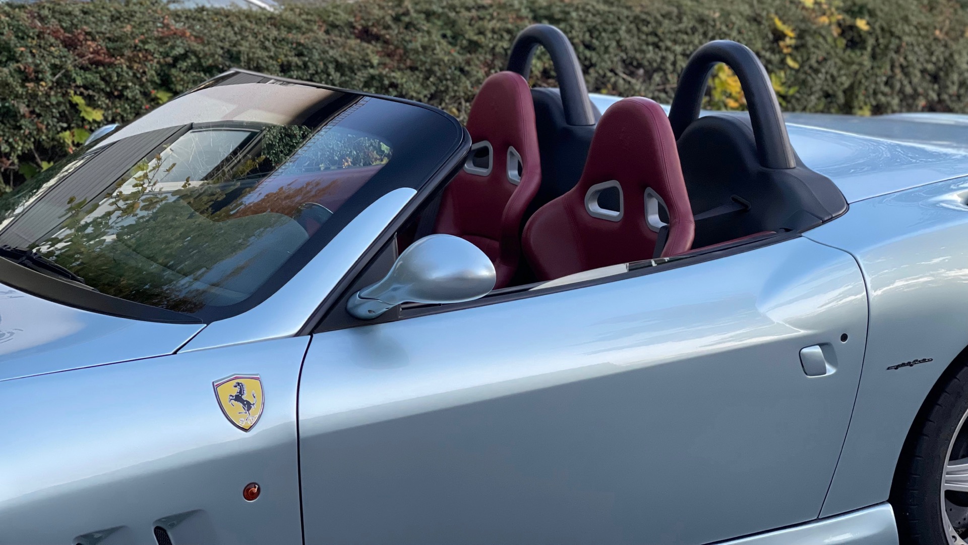 2001 Ferrari 550 Barchetta Pininfarina, 12/14