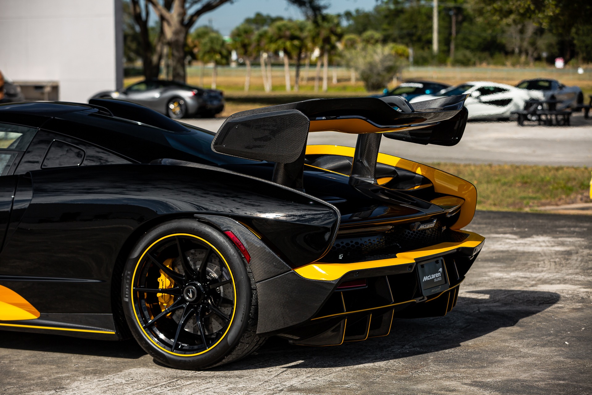 2019 McLaren Senna, 9/27