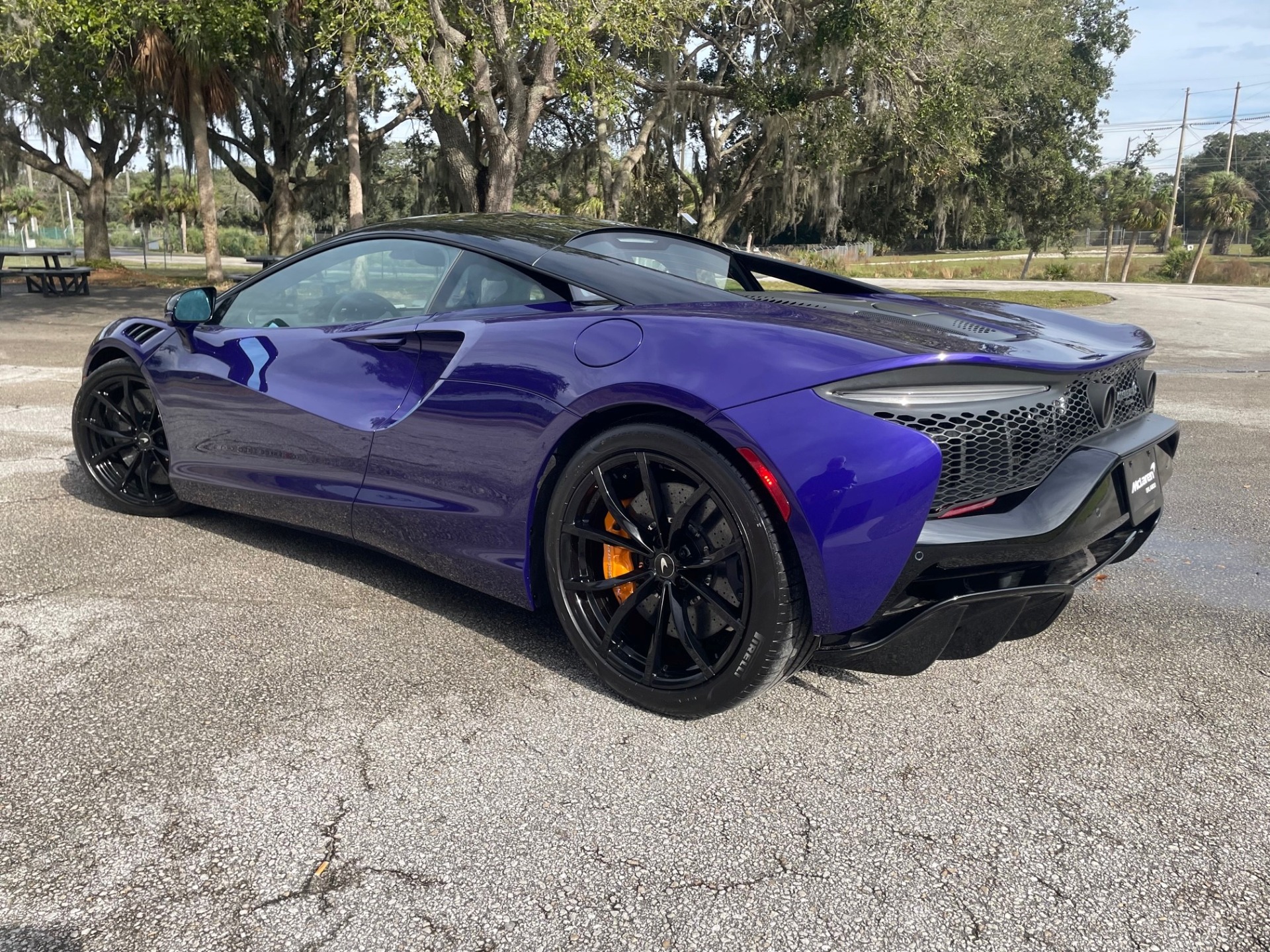 2024 McLaren Artura, 6/9
