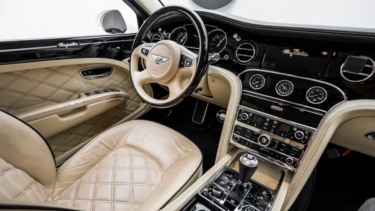 2015 Bentley Mulsanne Majestic 1 of 5 interior, dashboard